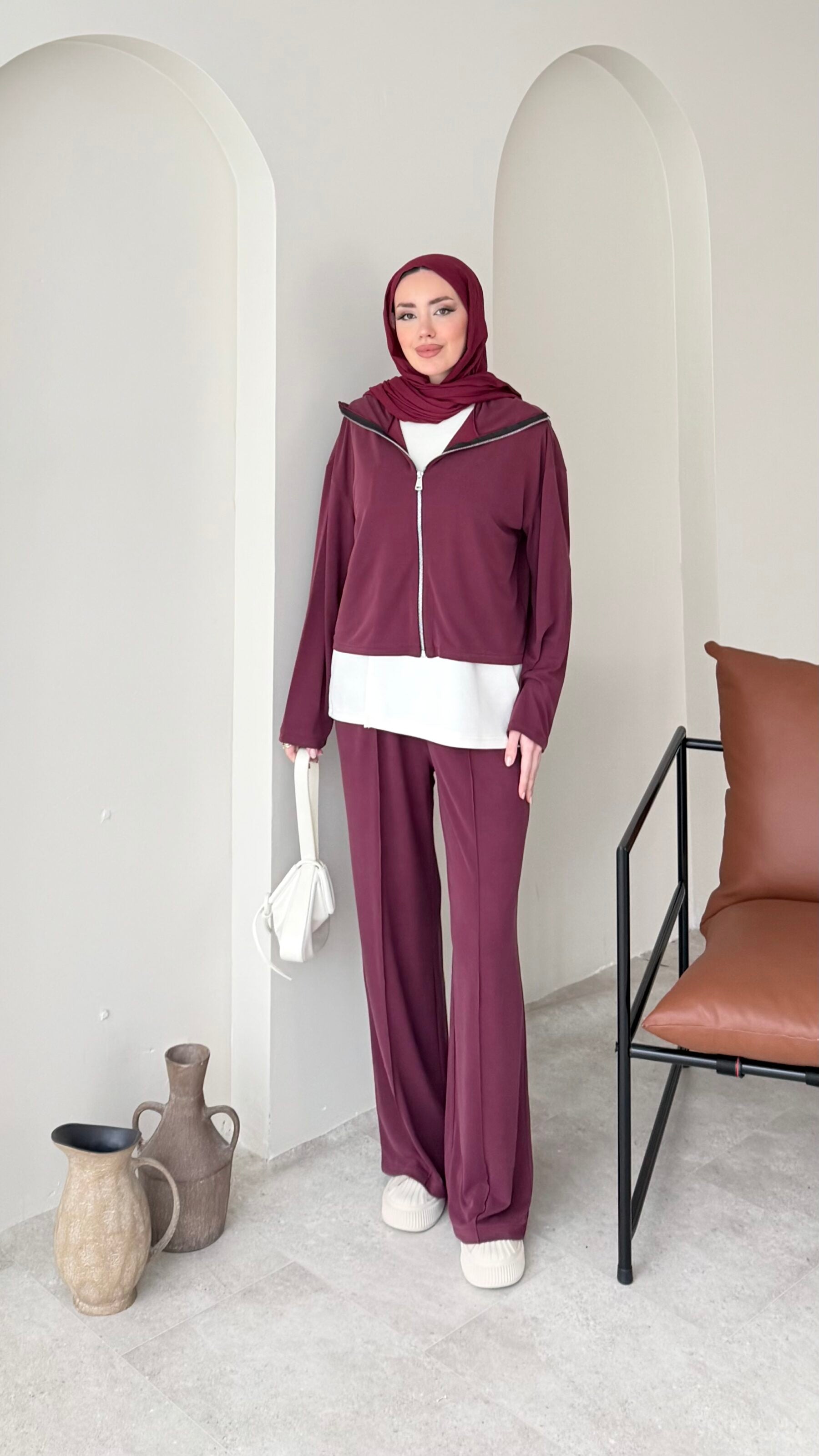 Mirle İnce Oyşo Takım – Bordo