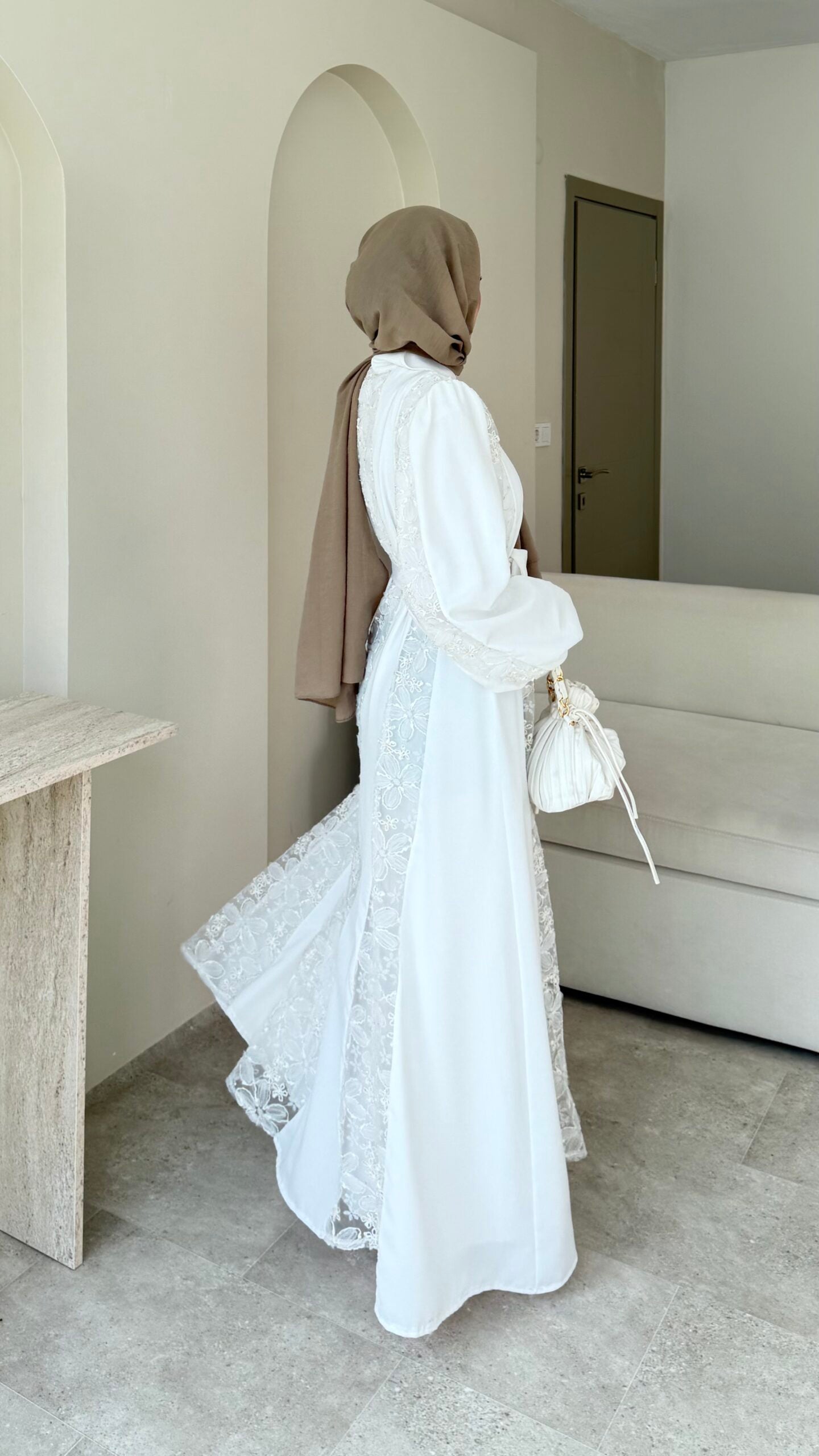Loom Çiçek Desen Elbise – Beyaz